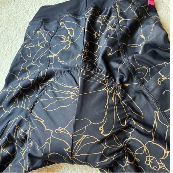 Like new Terry bike cycling shorts size large. - Picture 6 of 11